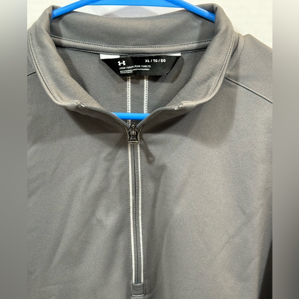 Under Armour RAV4 1/4 Zip Pullover XL Loose Gently Worn